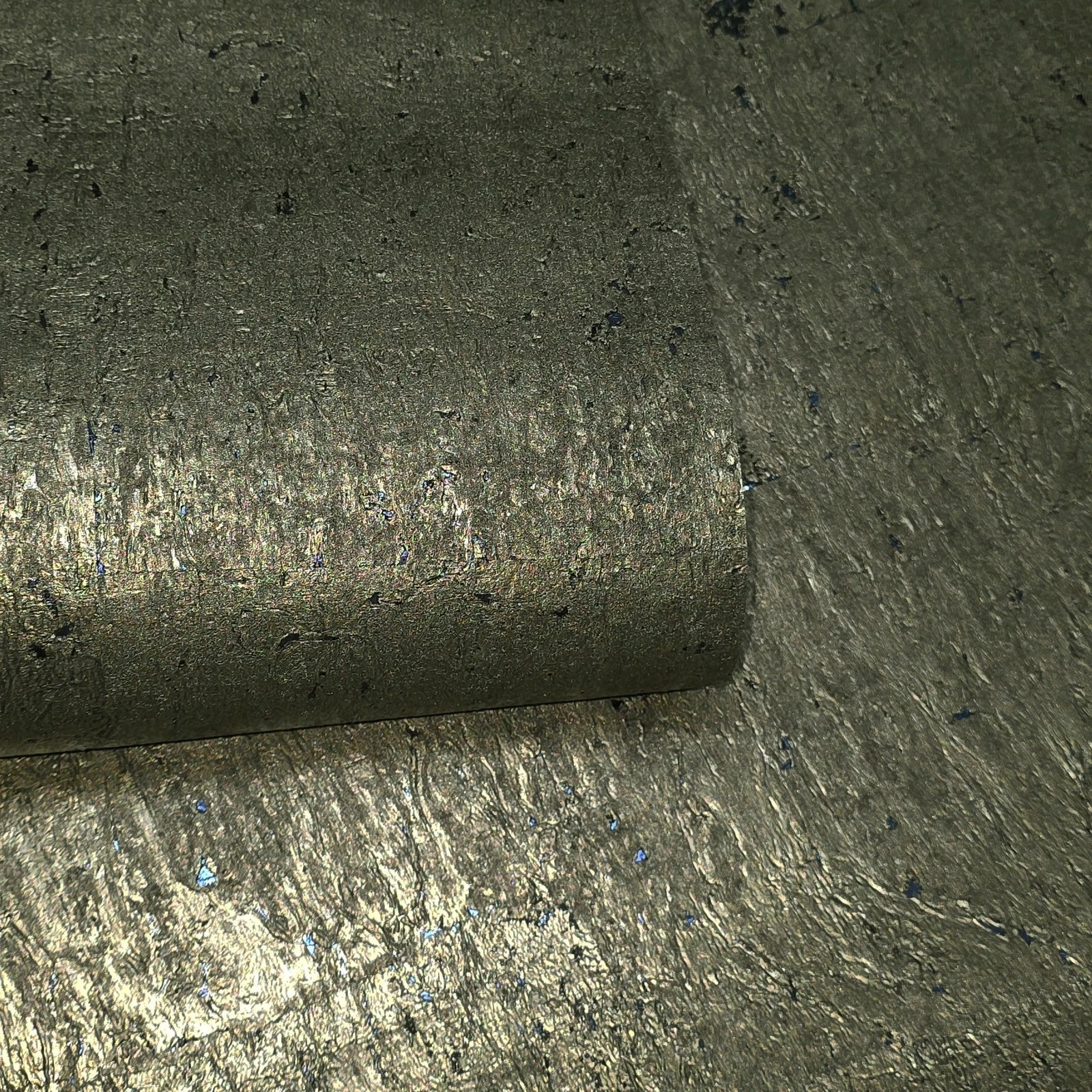 WM811KCS Real Natural cork organic dark Brass metallic black textured eco Wallpaper rolls - Image 4